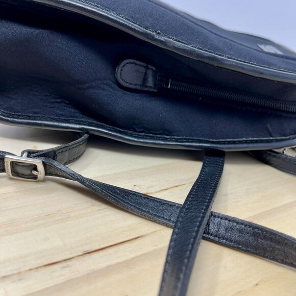 COACH  Vintage 1998 Black Neoprene Leather Small Backpack w/hangtag - Picture 4 of 13